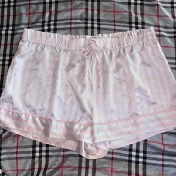 Victoria's Secret Other - Victoria's Secret Pink Striped Satin Sleep Lounge Shorts L Elastic Waist